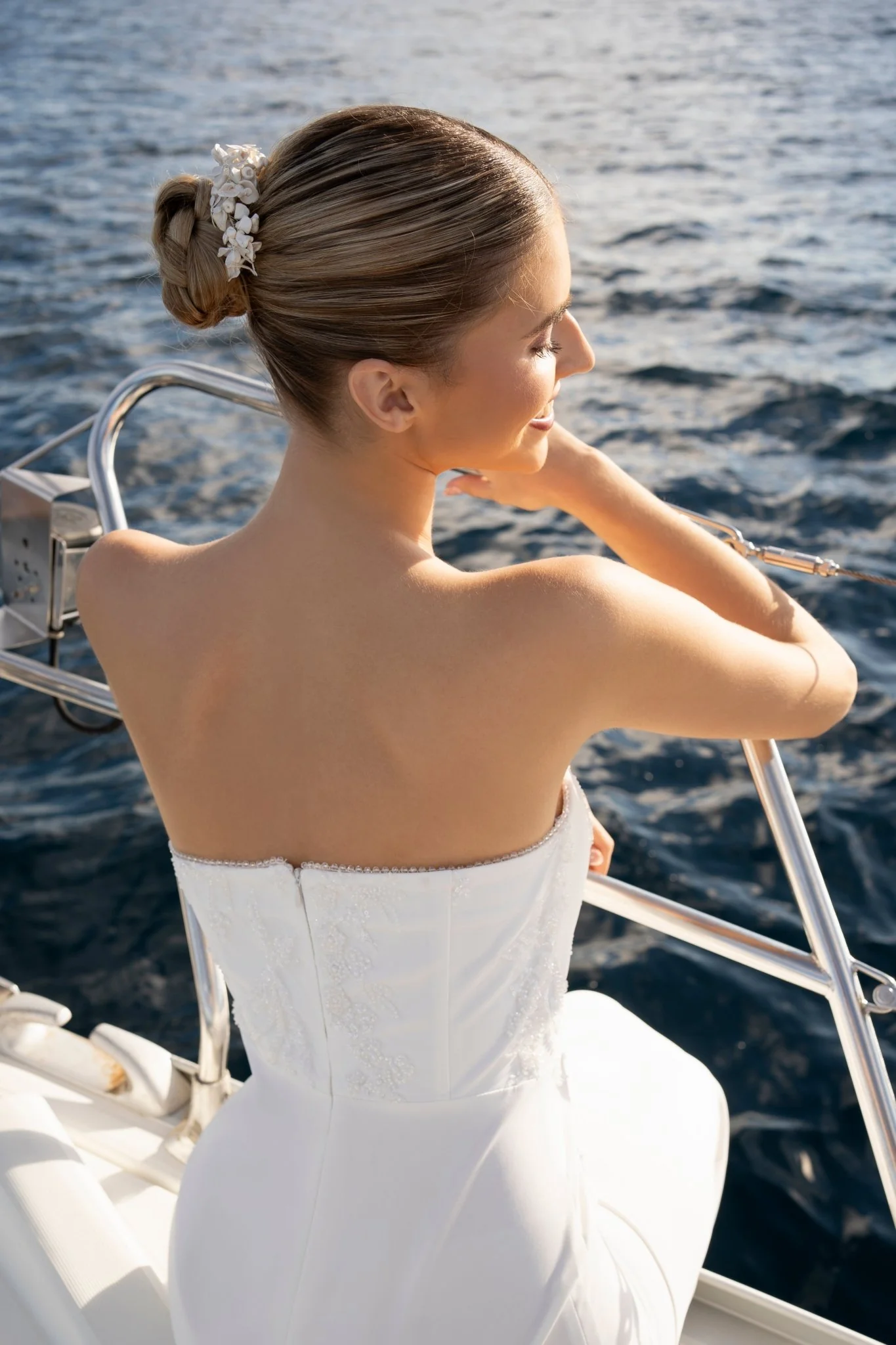 TIARA ROSSIE - Image 3